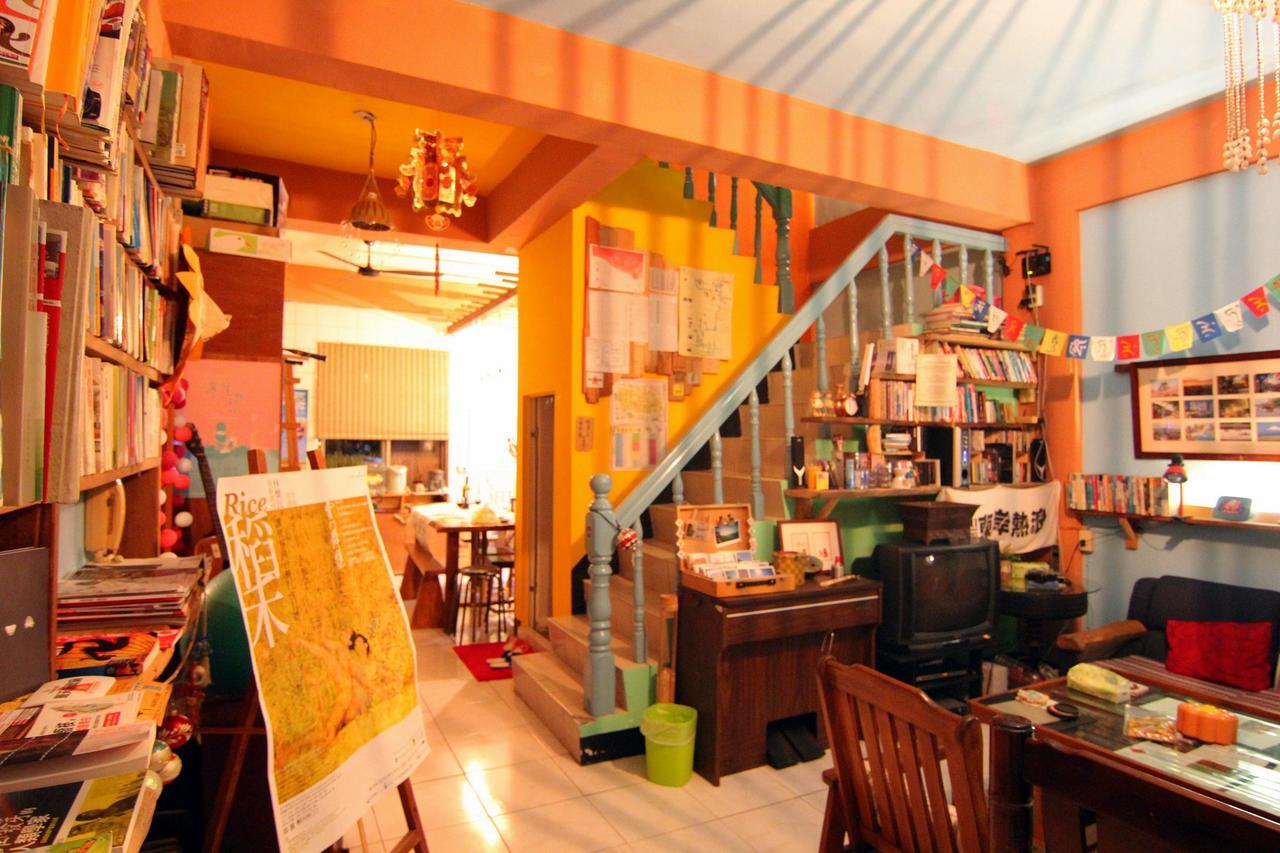 Dulan Groundnut Backpacker Hostel Donghe Εξωτερικό φωτογραφία
